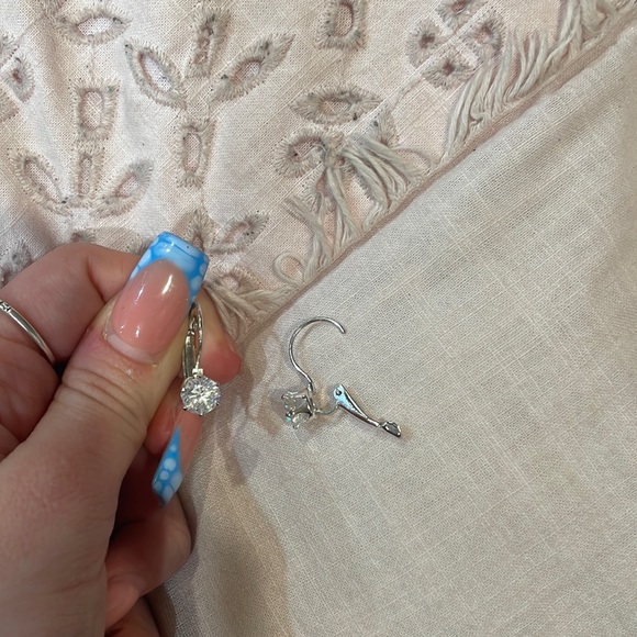 Y2K EARRINGS - Picture 1 of 1